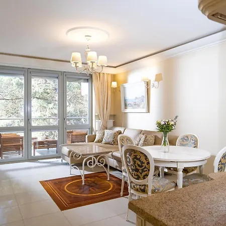 Dariusz Premium Z Garazem Apartment