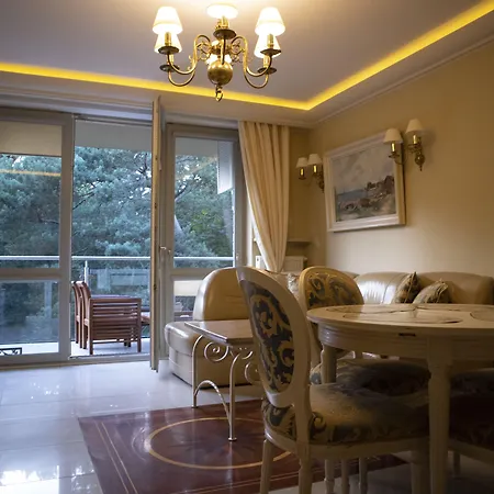 Dariusz Premium Z Garazem Appartement Jurata