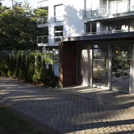 Dariusz Premium Z Garazem