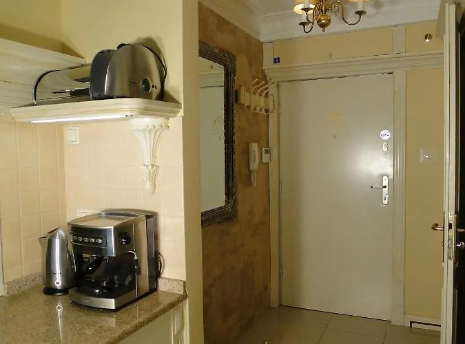 Dariusz Premium Z Garazem Jurata